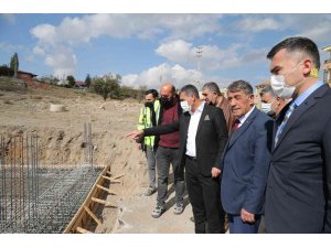 Başkan Şimşek, Hacılar Kültür Merkezi’nin temel atma törenine katıldı