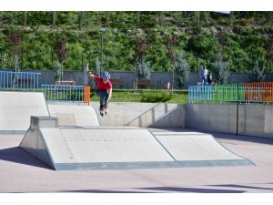 Mamak’taki Macera Parkı’nda adrenalin tavan yaptı