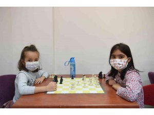 Altındağ Belediyesi, bin çocuğu satrançla buluşturdu