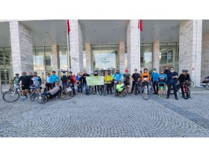 Bursa’da pedallar SMA hastası Mehmet Ayaz için döndü