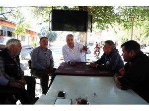 CHP’li meclis üyeleri vatandaşları dinlemeye devam ediyor