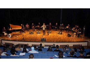 SÜ ve ARÜ iş birliğinde Türk Müziği Konseri