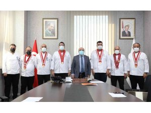 Kayseri Gastronomi ve Mutfak Sanatları Derneği’nden KAYÜ Rektörüne Ziyaret