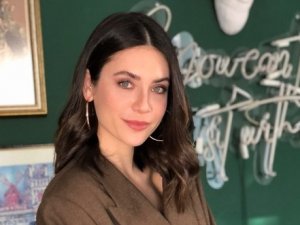 Oyuncu Fulya Zenginer, anne oluyor