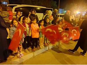 Erdoğan, Batman’da çocukların ’Tayyip dede’ sloganlarına kayıtsız kalmadı