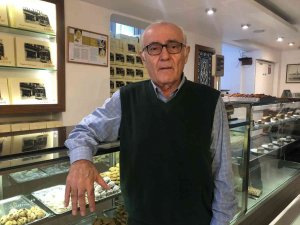 Beyoğlu’nun tarihi Burç Lebon Pastanesi kapanıyor