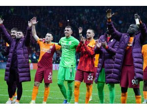 Galatasaray 4. torbadan girip lider olan tek takım