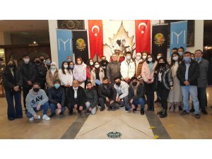 Türk Dünyası öğrencileri Bilecik’teki tarihi eserlere hayran kaldı
