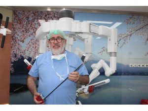 Genel cerrahi operasyonlarında  “Robotik Cerrahi”