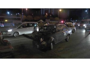 Kartal’da feci kaza: Yolun karşısına geçmeye çalışan yayaya önce cip sonra başka bir otomobil çarptı