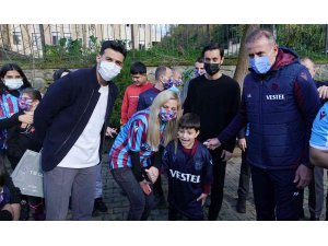 Trabzonspor’dan özel çocuklara anlamlı ziyaret