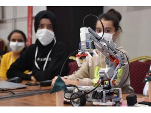 Elazığ’da Robotik ve Kodlama Proje Şenliği başladı