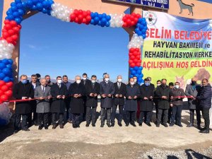 Kars’ta Hayvan Bakım Evi ve Rehabilitasyon Merkezi açıldı
