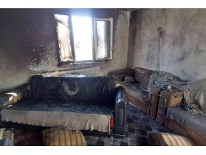 Erzincan’da ev yangını