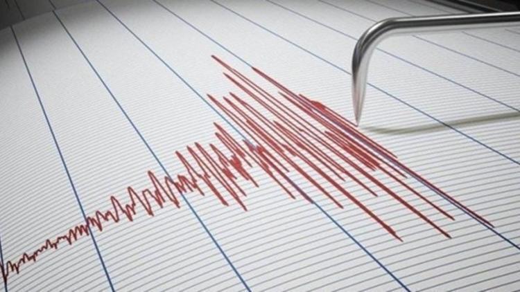 Van’da 4.9 büyüklüğünde korkutan deprem