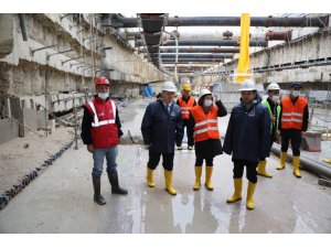 Başkan Bıyık, metro inşaatını inceledi