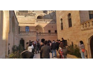 Tarihi Midyat konuk evine ziyaretçi akını