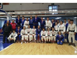 Yunusemreli judocular 23 madalyayla ümit verdi