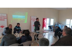 Aslanapa’da çiftçi eğitim ve bilgilendirme toplantıları
