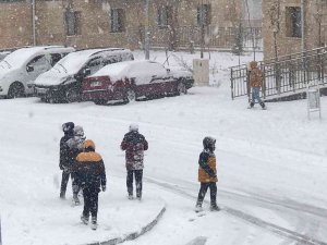Elazığ’da kar tatili 1 gün daha uzatıldı