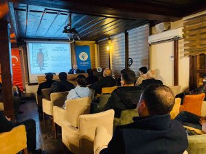 Eskişehir Türk Ocağı’nda “Darürrahat” konulu konferans düzenlendi