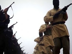 El Kaide'den IŞİD'e kafa kesme tepkisi