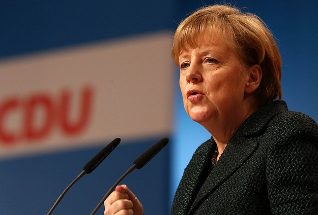 Angela Merkel yeniden başkan
