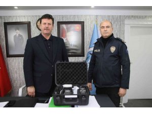Akyazı Belediyesi’nden emniyet teşkilatına termal drone desteği