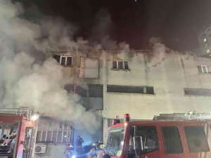 İstanbul’da iplik fabrikasında korkutan yangın