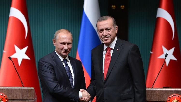 Rusya Devlet Başkanı Putin, Cumhurbaşkanı Erdoğan'ın davetini kabul edip Türkiye'ye geliyor