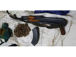 Iğdır’da silah ticaretine darbe: Ticari takside Kalaşnikof silah ele geçirildi