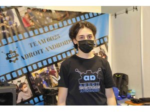 Geleceğin bilim adamları İzmir’de yarışıyor