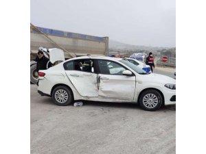 Bilecik’te trafik kazası; 2 yaralı