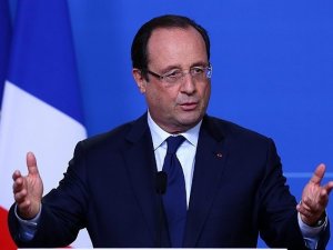 Hollande: Bu saldırıların İslam diniyle hiçbir ilgisi yok