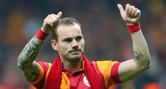 Galatasaray Sneijder'le coşuyor