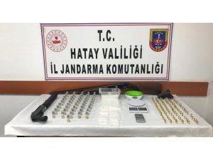 Hatay’da uyuşturucu operasyonunda 2 kişi tutuklandı