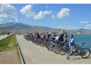 Tatvan’da “Bisiklet Turu” düzenlendi