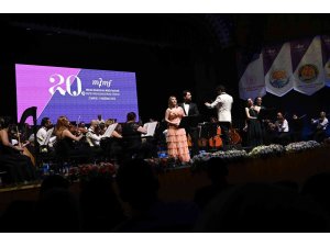 20. Mersin Uluslararası Müzik Festivali, gala konseriyle başladı