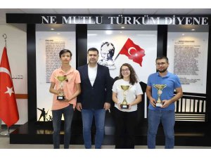 Turgutlu Belediyespor’da kupa sevinci