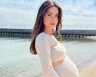 Fulya Zenginer anne oldu... İşte Güneş bebek!