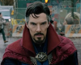 Doktor Strange Çoklu Evren Çılgınlığında 3. hafta da zirvedeki yerini korudu