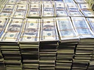 İstanbul'da sahte dolar operasyonu: 11 milyon dolar ele geçirildi