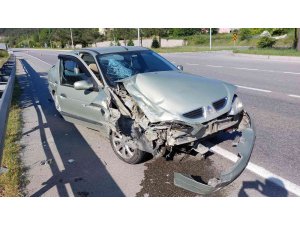 Pazara araç satın almaya giderken kaza yaptılar: 2 yaralı
