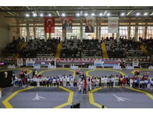 Gençler Tekvando şampiyonası Muğla’da başladı