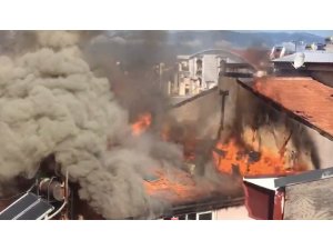Burdur’da çatı katı yangını: 1 yaralı