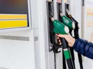 Araç sahiplerine kötü haber! Petrol fiyatları artacak mı?