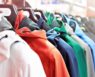 Döviz kuru tekstil sektörünü de etkiledi: Hazır giyimde yüzde 70 zam yolda!