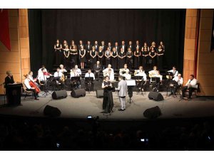 Atakum Belediyesi Türk Sanat Müziği Korosu’ndan bahar konseri