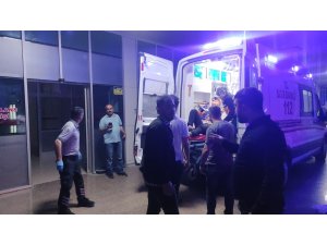 Eğlence merkezine tüfekle ateş açıldı : 1’i polis 6 yaralı