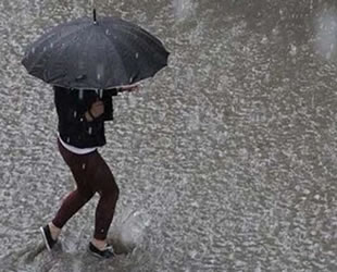 Yağışlar bugün şiddetlenecek: Meteoroloji 6 kenti kırmızı kodla uyardı